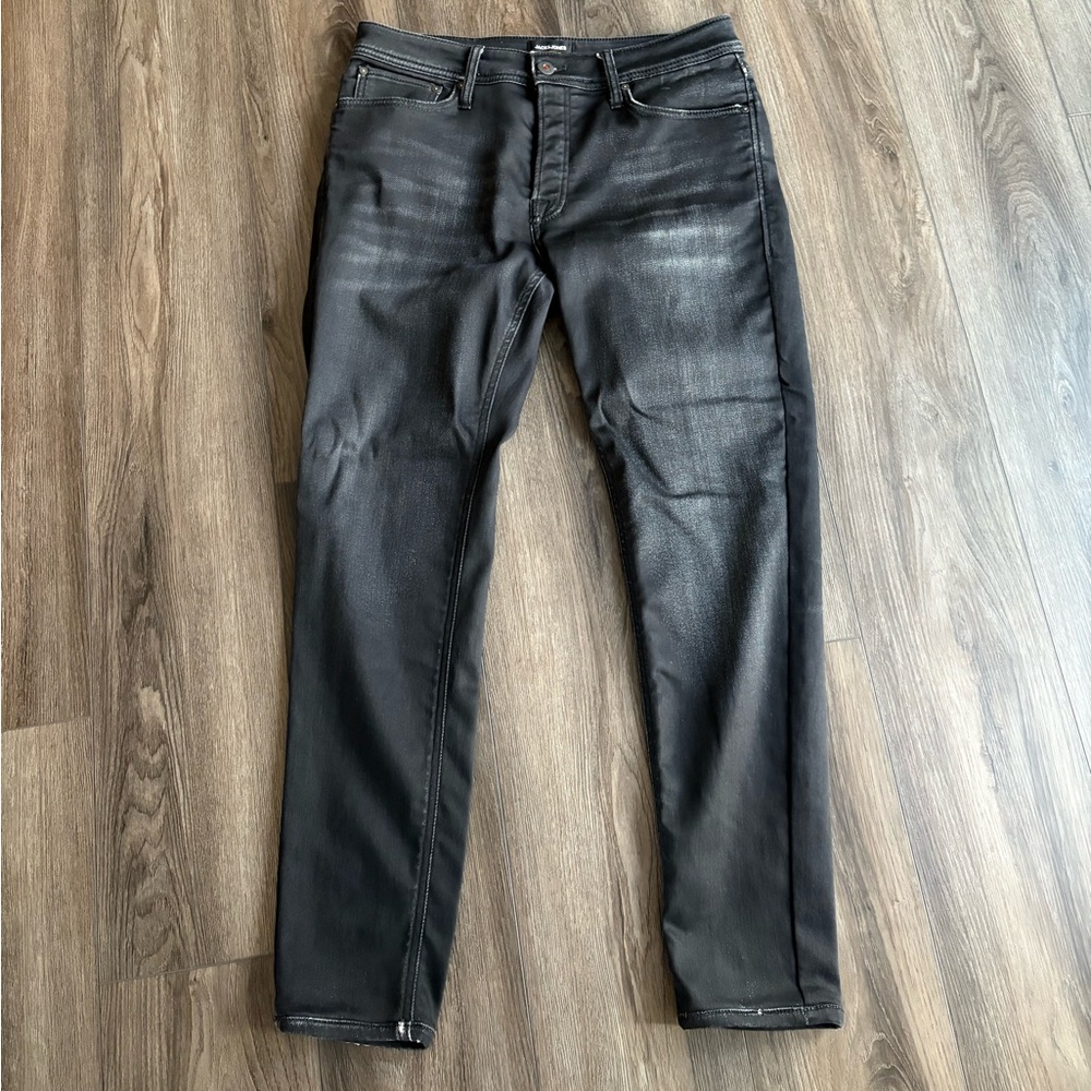 Jack and Jones tapered jeans